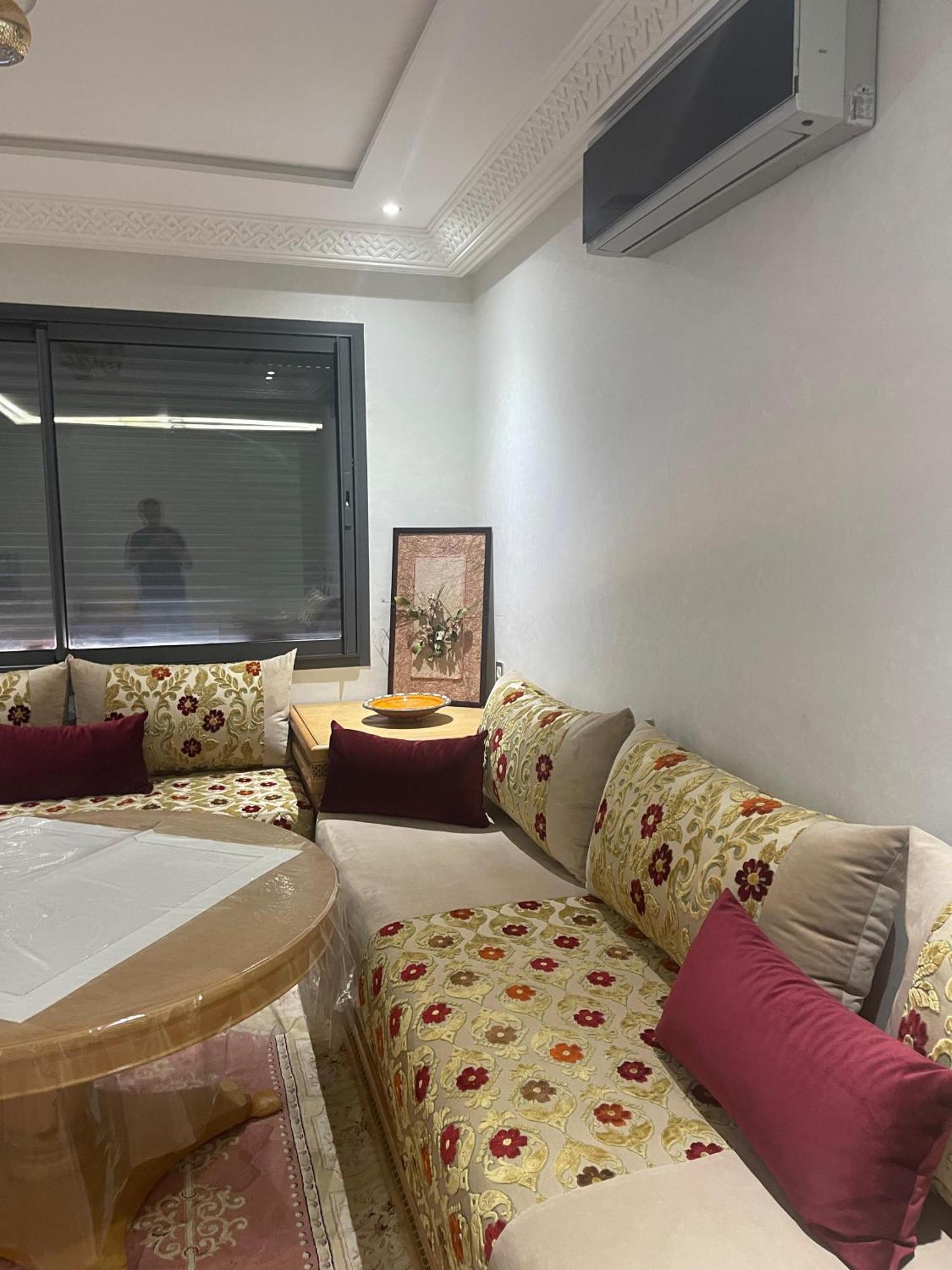 Golden Deer Apartment *